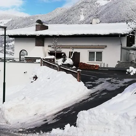 Inn-apartments アパート *